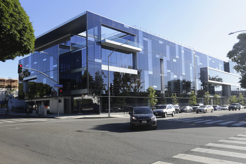 Wear Figs Corporate Office Headquarters Phone Number & Address